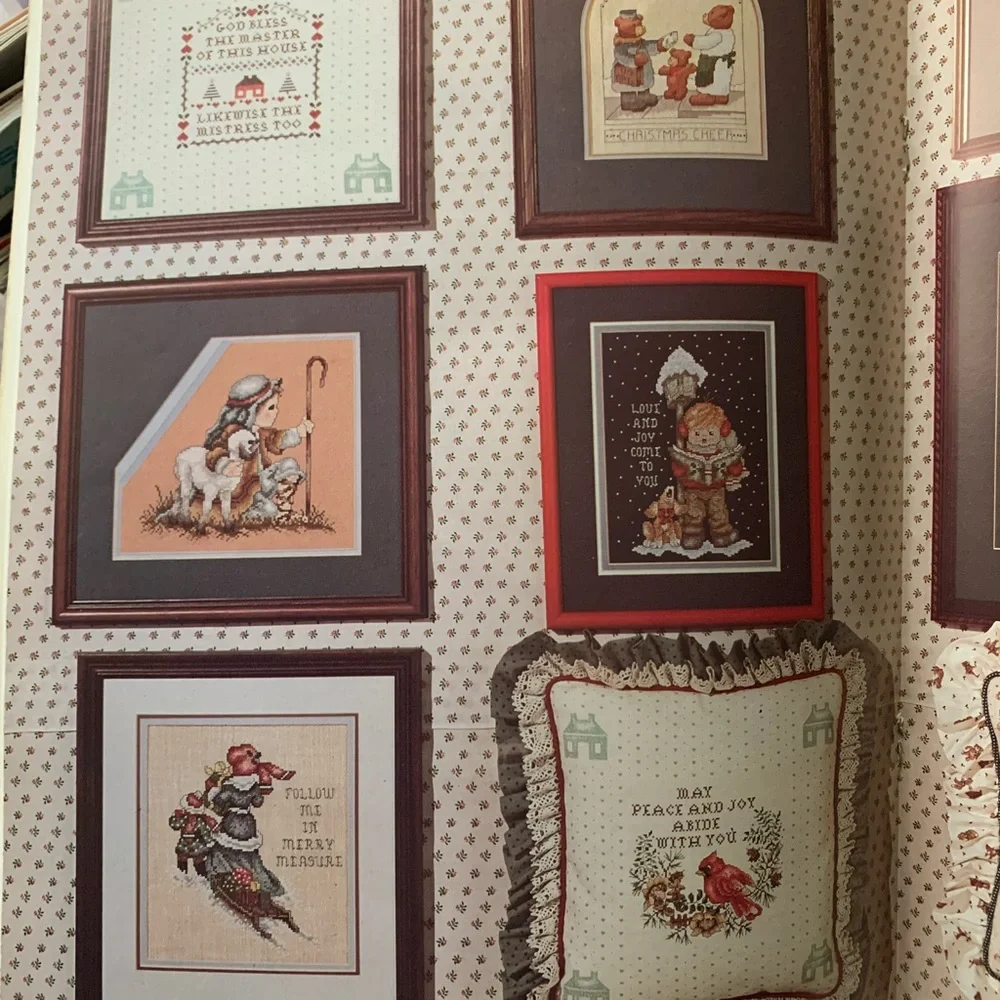 MERRY CHRISTMAS FROM...--Stoney Creek # 10--Counted Cross Stitch Pattern